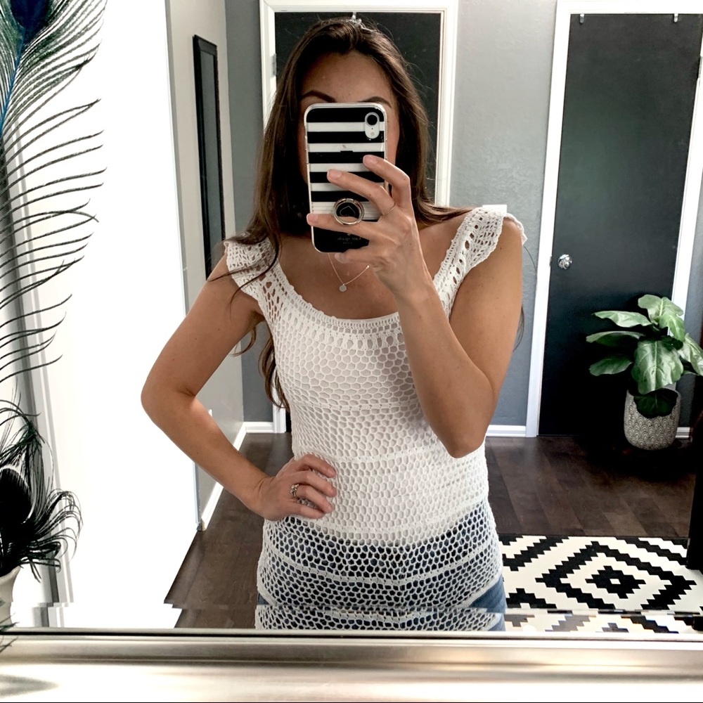 🎵2/$15 Roxy White Crochet Top